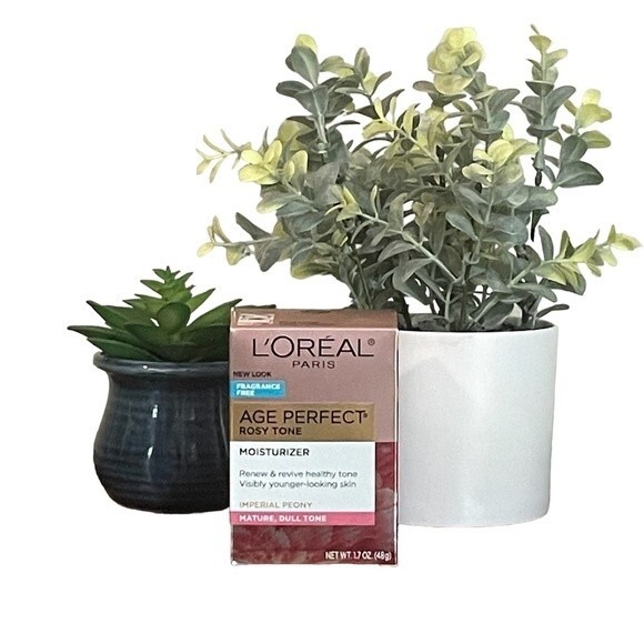 NEW L’Oréal Paris Age Perfect Rosy Tone Moisturizer. 1.7 oz - Picture 1 of 7